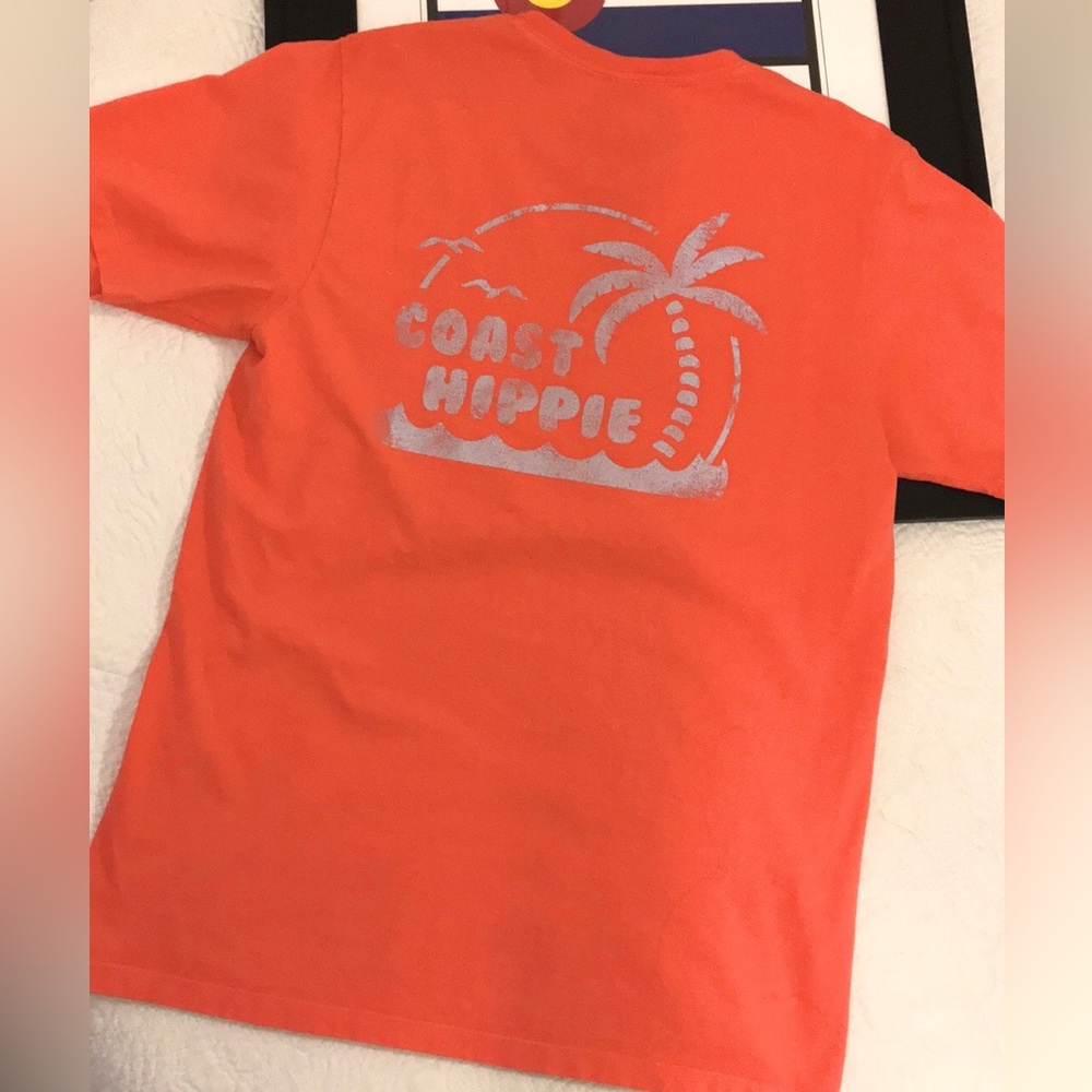 Coast Hippie Mens Tee
